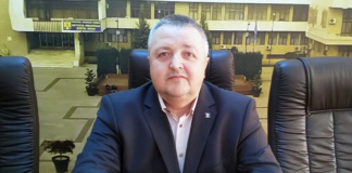 Ordinul și Medalia Bărbăție și Credință, conferite prefectului Daniel Onofrei