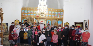 Daruri pentru 320 de copii din localitățile vasluiene Voinești și Tupilați