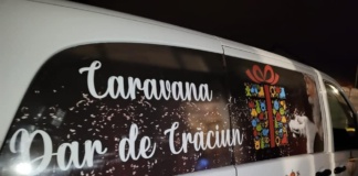 Cei mai sărmani copii din județ primesc, și în 2021, daruri de la Episcopia Hușilor