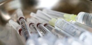 Opt bolnavi internați la Bârlad, tratați cu anticorpi monoclonali neutralizanți