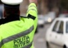 Tânăr fără permis, pe un moped neînmatriculat, oprit în trafic de polițiștii rutieri