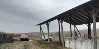 Stănilești – Pompierii hușeni și zeci de voluntari au evitat o tragedie