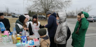 Episcopia Hușilor se alătură campaniei de ajutorare a refugiaților ucrainieni