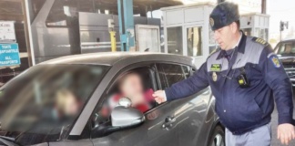 Depistat la controlul de frontieră cu un autoturism fără drept de circulaţie