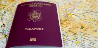 Pașaportul românesc, performanță istorică: Românii pot călători fără viză în 178 de destinații