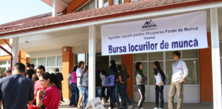 Bursa locurilor de muncă pentru absolvenţii promoţiei 2022