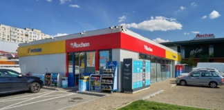 Oprirea ta 2 în 1: La MyAuchan din stațiile Petrom din județul Vaslui alimentezi, faci cumpărături și îți vezi de drum