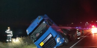 Autocisternă încărcată cu GPL, răsturnată în apropiere de Albița