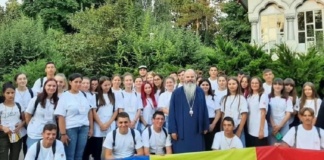 Episcopia Hușilor a prelungit termenul de depunere a dosarelor pentru bursele „Episcop Ioachim Mareș”