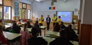 Elevii vasluieni, instruiți în privința riscurilor fumatului