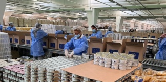 Bârlădenii nevoiași, așteptați să-și ridice pachetele cu alimente de la UE