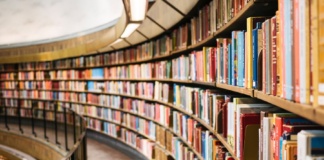 Cărți pe care le poți studia pentru a-ți îmbunătăți jocul de poker