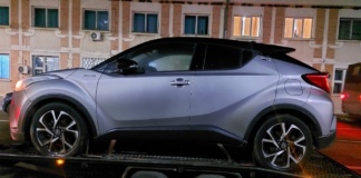Autoturism Toyota C-HR furat din Italia, oprit la Vama Albița