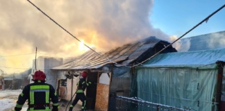 Coșurile de fum defecte fac ravagii: Trei familii nenorocite de incendii astăzi