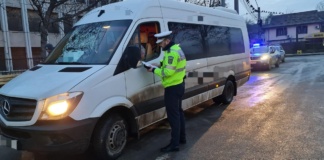 Transportatorii, luați la puricat de polițiștii rutieri, au primit 270 de sancțiuni