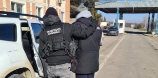 Basarabean condamnat în Ungaria pentru că avea o fabrică clandestină de țigări, reținut la Vama Albița