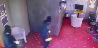 Un vasluian, printre hoții cu cagule care au jefuit o sală de jocuri din oraşul arădean Chişineu-Criş