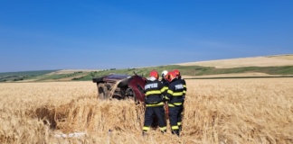 Un șofer de 64 de ani a ajuns cu mașina într-un lan de grâu