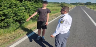 Un copil basarabean a trecut înot Prutul pentru a ajunge la părinți în Italia