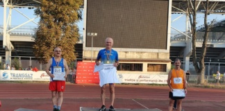 Atletul Aurel Aniță, din Bârlad, triplu campion național la 68 de ani