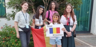 Două eleve din Bârlad se întrec cu cei mai buni elevi din lume la finala mondială a Olimpiadei Internaționale de Engleză Hippo