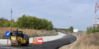 Au fost reluate lucrările la drumul strategic Bârlad – Laza – Codăești