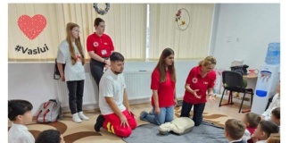 Cursuri de prim ajutor în săptămâna „Școala altfel”