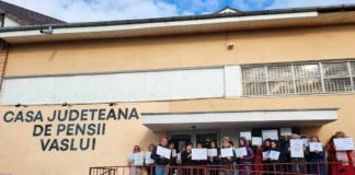 Funcționarii de la Casa de Pensii amenință: Memoriu către Prefectură