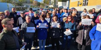 Protest spontan la Spitalul Județean