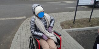 Tânără cu handicap din Moldova, găsită la Centrul Comercial din Bârlad