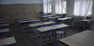 Unitățile școlare din Bârlad, dotate cu mobilier și echipamente digitale moderne