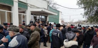 Protest la Bârlad faţă de tarifele mari la apă