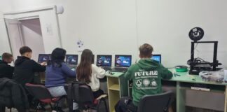 Dotări cu echipament IT de ultimă generație pentru grupul de robotică al Centrului de Excelență