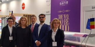 Standul Safir de la expoziția londoneză IFE2024, vizitat de ambasadorul român în Marea Britanie