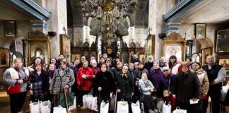 Peste 160 de bătrâni necăjiți din Basarabia au primit daruri prin Caravana de Paști a „Filatropiei Ortodoxe”