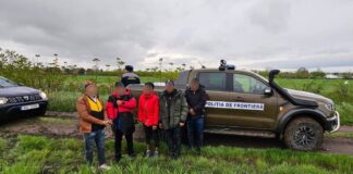 Cinci imigranți ilegali din Bangladesh opriți de polițiștii de frontieră
