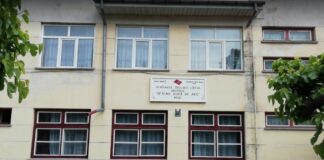 Două clase de a IX-a și una de a V-a la Seminarul Teologic din Huși