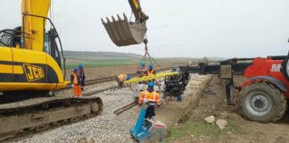 A început modernizarea tronsonului de cale ferată Crasna – Zorleni! Trenurile vor circula doar pe un fir!