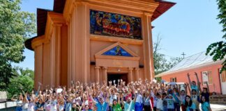 2.000 de copii vor participa la taberele de vară „Copilărie și credință” ale Episcopiei Hușilor