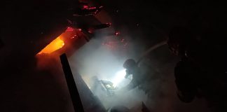 Bărbat decedat într-un incendiu provocat probabil de o țigară lăsată aprinsă