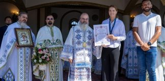 Episcopul Ignatie a oferit Crucea eparhială „Maria Costachi” canotoarei Adriana Adam, medaliată cu aur la Jocurile Olimpice de la Paris 2024