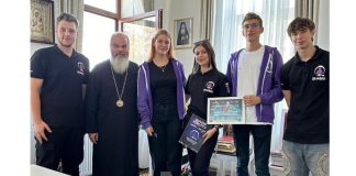 Finanțare de la Episcopia Hușilor pentru echipa de robotică „Quasar Robotics”