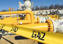 Opt din zece gospodării din România conectate la rețeaua de gaze au centrale individiale