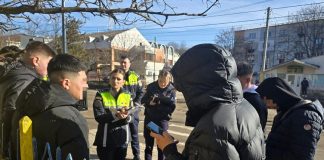 Elevi chiulangii prinși și trimiși la școală de polițiști, 15 comerciați sancționați cu 27.505 lei