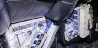 Microbuz „antifonat” cu țigări și cognac, oprit la Albița