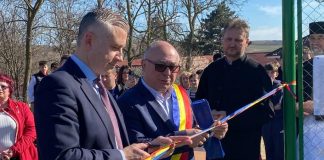 Terenul de sport al Școlii Gimnaziale Băcani, inaugurat și dat în folosință