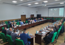 Majorarea taxei de depozitare a deșeurilor, respinsă la vot de consilierii județeni