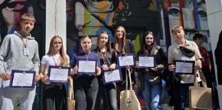 Elevii vasluieni, distinși cu premii la Olimpiada națională de limbi romanice