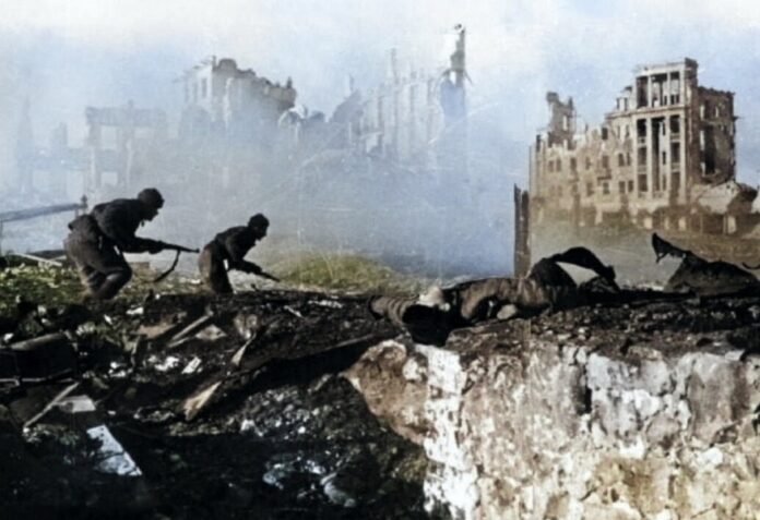 Batalia de la Stalingrad asalt sovietic lupta razboi
