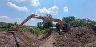 Barajele și digurile din județ au intrat în reparații